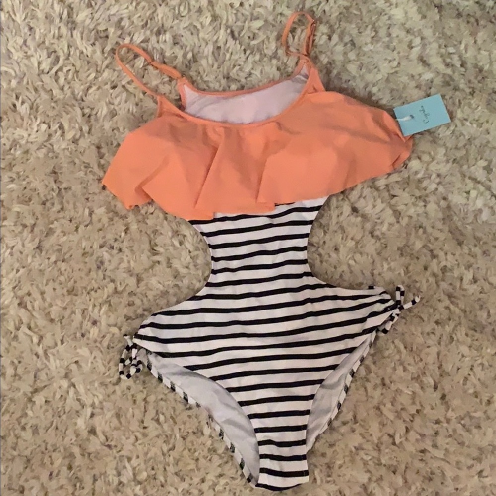 Cupshe swimsuit